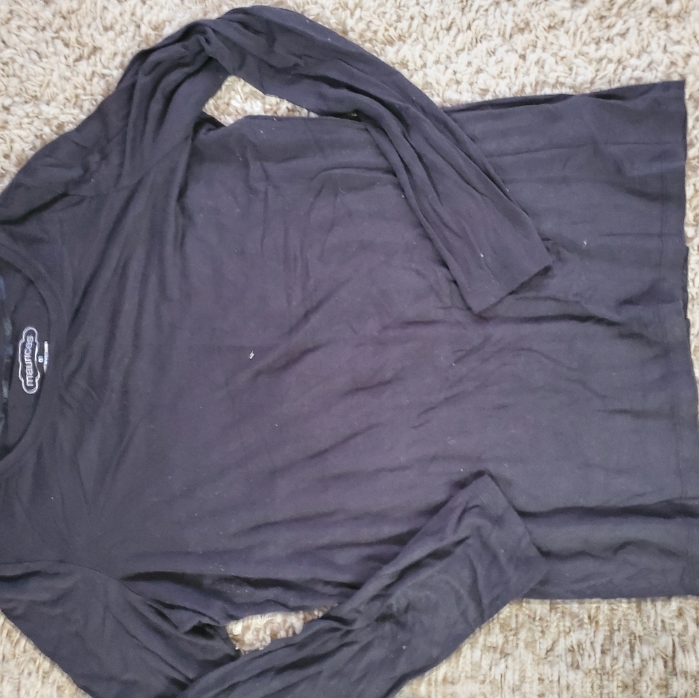 Bundle of 2 maurice's long sleeve tops